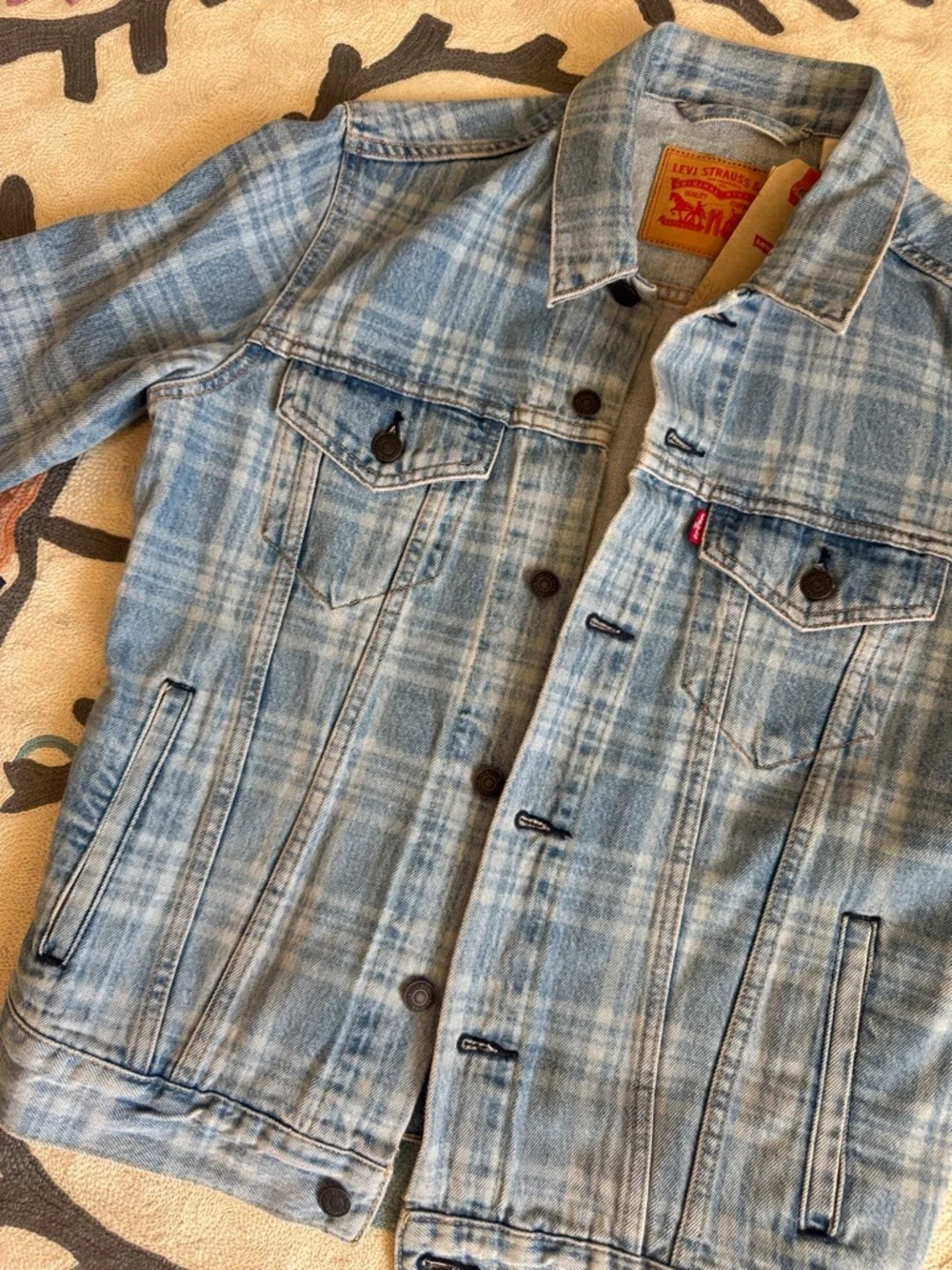 Levi's Light Blue Plaid Denim Jacket - Picture 6 of 7